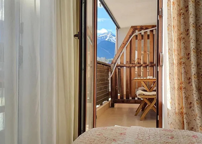 Gondola Lift Апартамент Банско